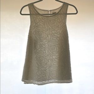 A new day Cream sleeveless layered floral top